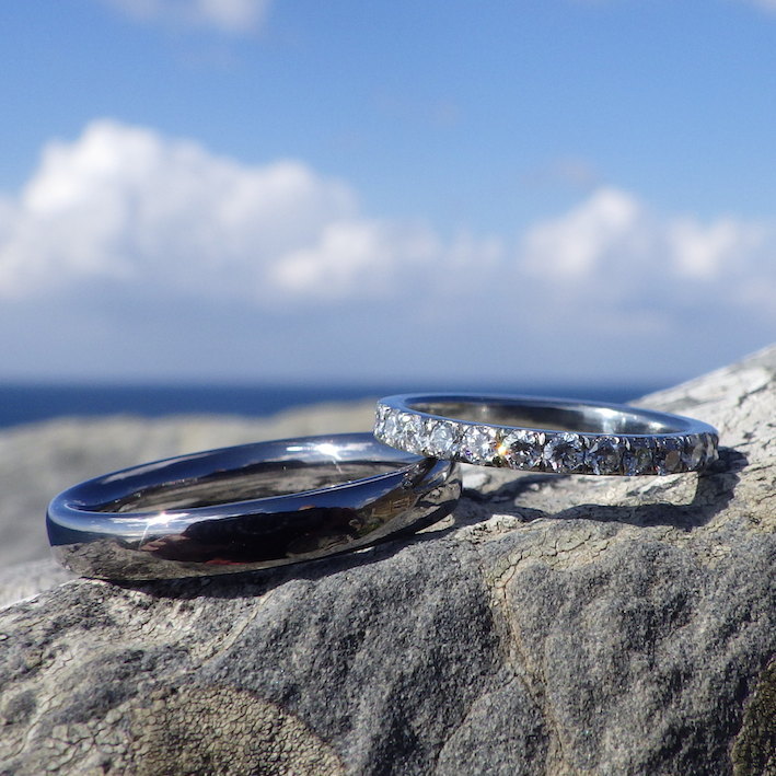 【究極のかたち】金属アレルギーの原因にならない結婚指輪 Tantalum & Hafnium Rings