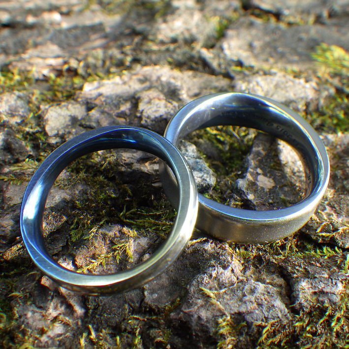 依頼者のイメージを形にする技術・ジルコニウムの結婚指輪　Zirconium Rings
