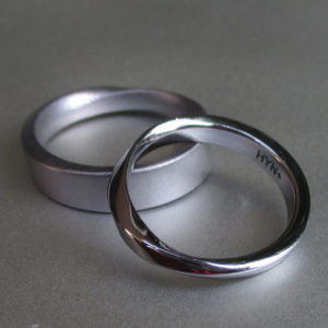 金属アレルギーにならないタンタル素材の丈夫で安心な結婚指輪　Tantalum Rings
