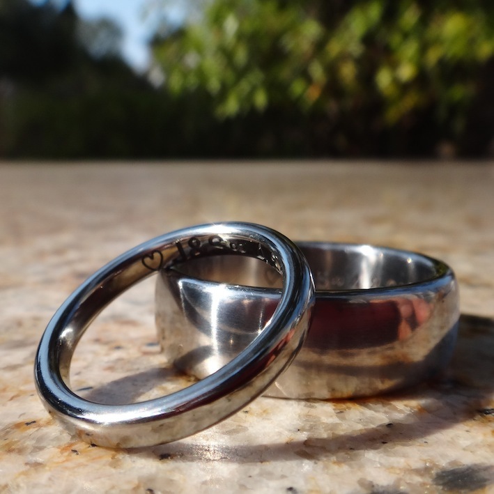 チタンとハフニウムの結婚指輪　Titanium Ring & Hafnium Ring
