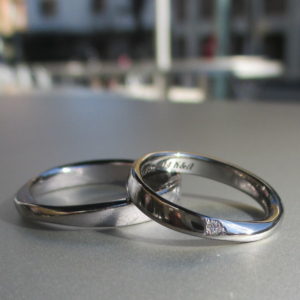 メビウスの輪のデザイン・タンタルの結婚指輪　Tantalum Rings