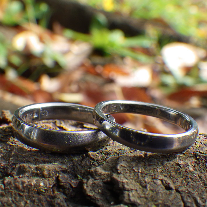 黒くて魅力的な素材・タンタルの結婚指輪　Tantalum rings