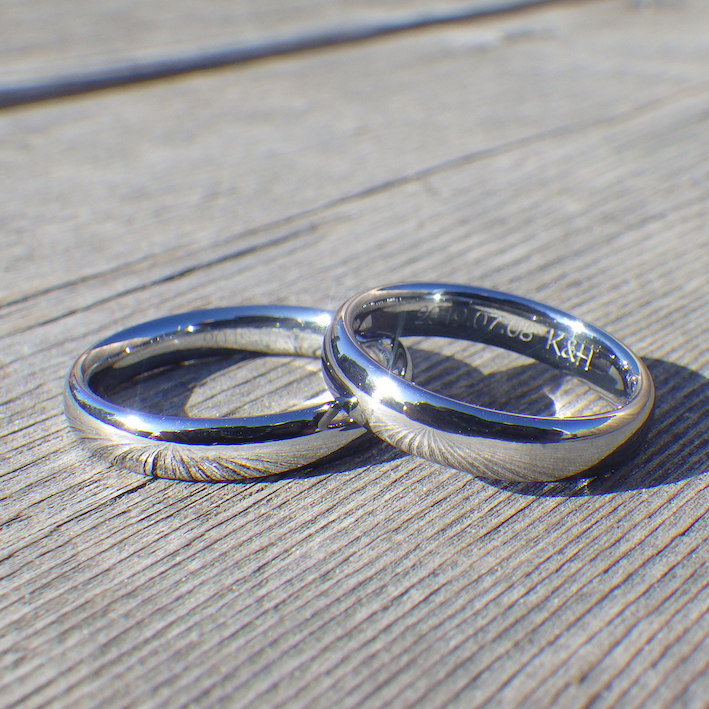 難削材であるタンタルを最高の着け心地に削り出した結婚指輪