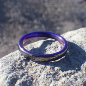 最短の納期短縮プランで制作したタンタルの結婚指輪・婚約指輪