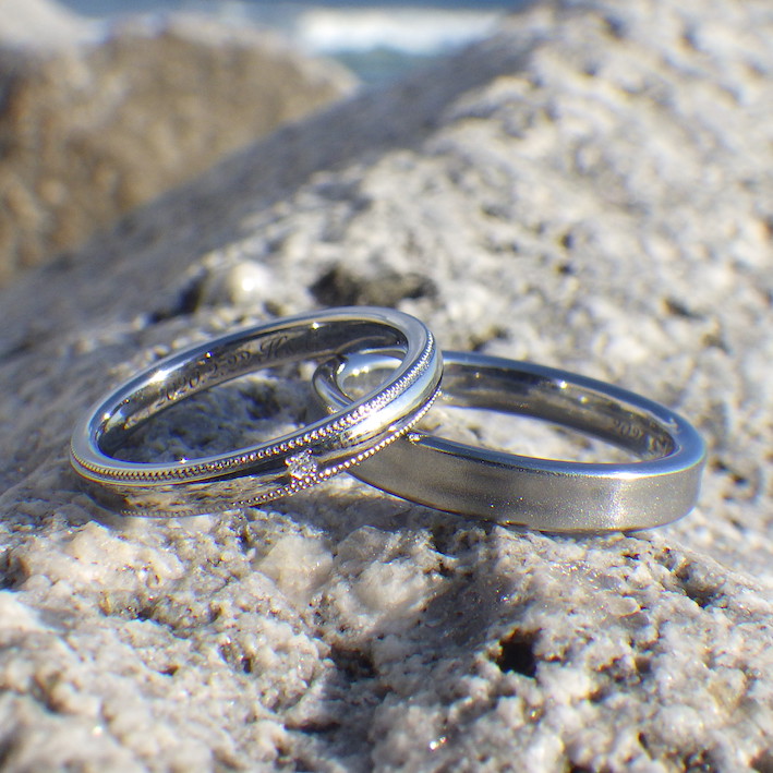 金属アレルギーでも着けられる美しい結婚指輪・安心のハフニウム素材