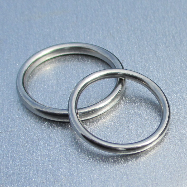 高機能で稀少な金属・ハフニウムの結婚指輪　Hafnium Rings