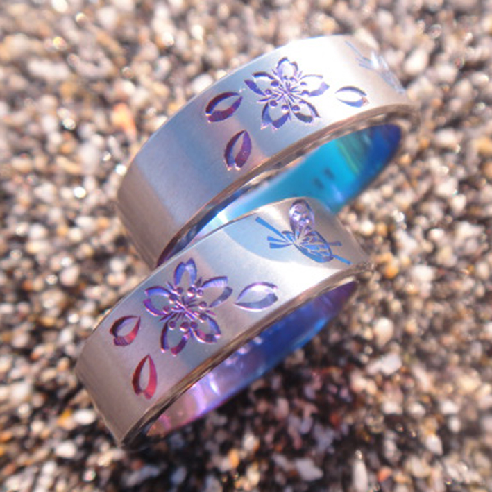 桜と蝶を手彫り ジルコニウムのペアリング　Zirconium Rings