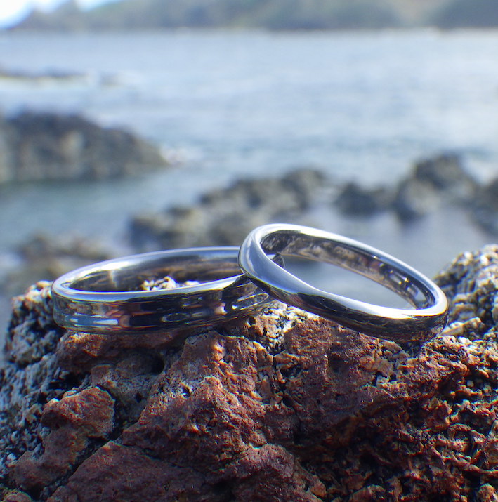 愛のかたちを指輪の造形に・タンタルの結婚指輪　Tantalum Rings