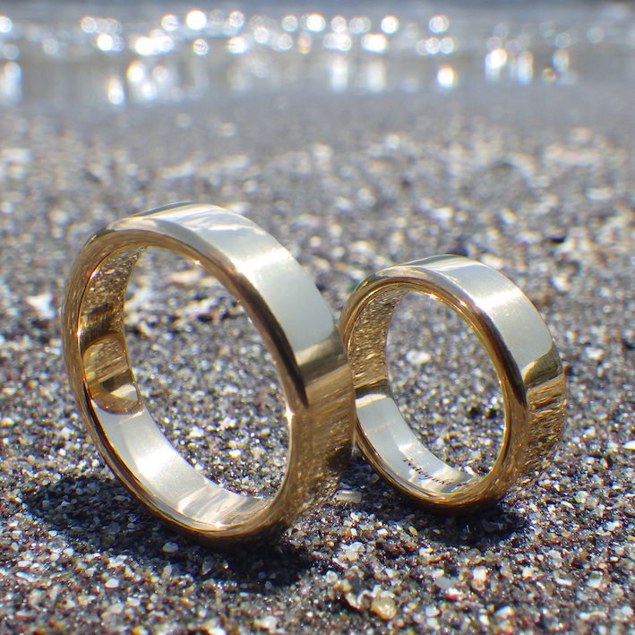 色鮮やか！22金イエローゴールドの結婚指輪