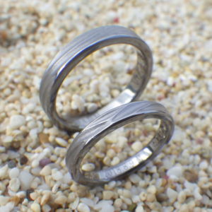 大好きな海を結婚指輪のデザインに・タンタルの結婚指輪　Tantalum Rings