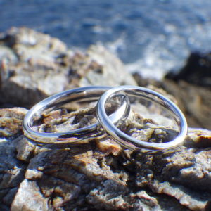 宇宙でたった一組！究極のイリジウムの結婚指輪　Iridium Rings