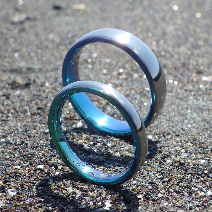 ニューヨークからご注文いただいたジルコニウムの結婚指輪　Zirconium Rings