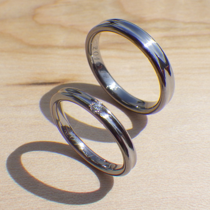 職人が相談に乗って制作するオーダーメイド・タンタルの結婚指輪　Tantalum Rings