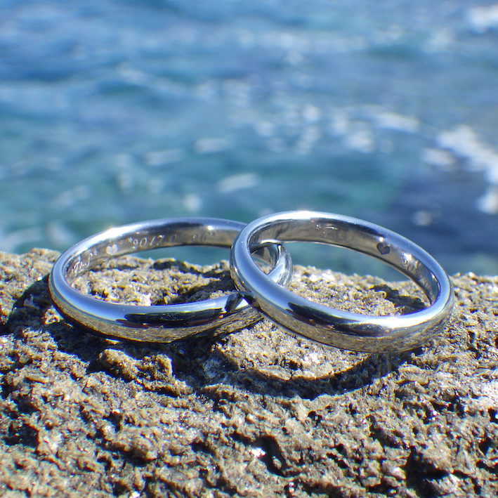 超希少で非常に美しい金属・ハフニウムの結婚指輪　Hafnium Rings