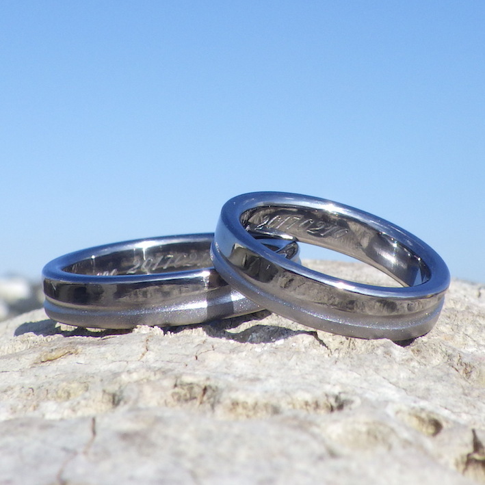 タンタルの様々な美しい表情！オーダーメイドの結婚指輪　Tantalum Rings