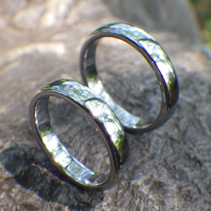 世界で初めて実現！純レニウムの結婚指輪　Rhenium Rings