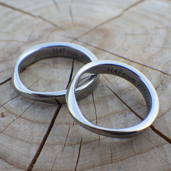 自分の身につける物に意識的な方へ。ハフニウムの結婚指輪　Hafnium Rings