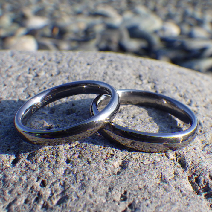 美しく頑丈なタンタルの結婚指輪　Tantalum Rings