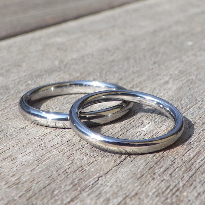 相反するような性質の組み合わせ・タンタルの結婚指輪　Tantalum Rings