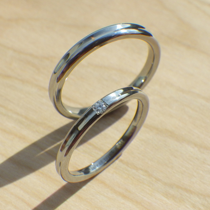 金属アレルギー反応の出ないハフニウムの結婚指輪　Hafnium Rings